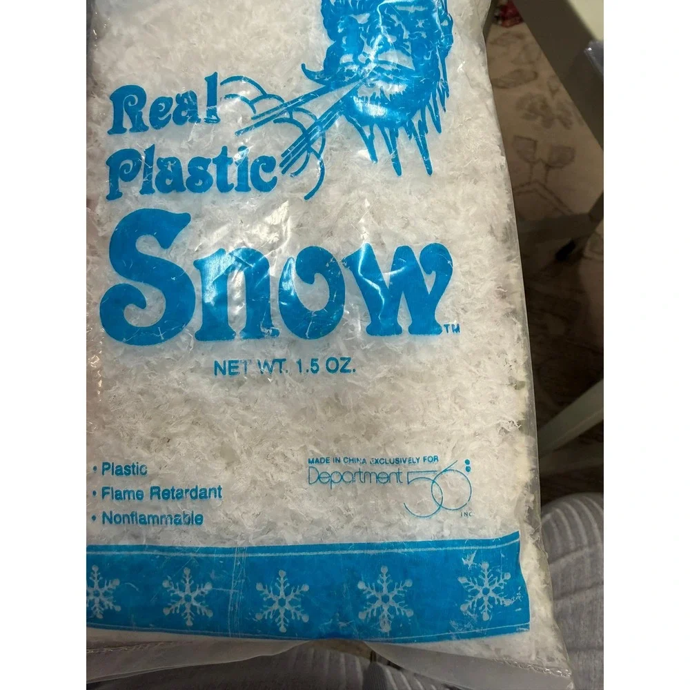 Vintage Dept 56 Real Plastic Snow Village Accessories 1.5 oz
